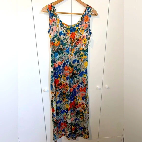 Vintage Floral Sleeveless Maxi Dress - Picture 2 of 10